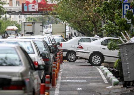 فروش جای پارک شیوه  باج گیری جدید از رانندگان  در تهران*