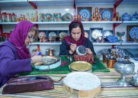 همت بانوی زنجانی در ایجاد اشتغال