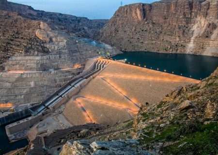 اعتراض جوانان مسجدسلیمان ، لالی و هفتکل به بومی گزینی در آزمون استخدامی آب و برق خوزستان