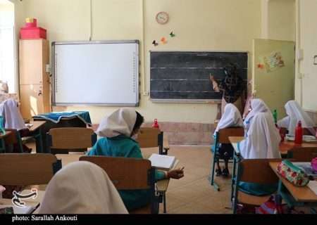 ۶۰۰ معلم پایه ابتدایی در مدارس مشهد مشغول به کار شدند