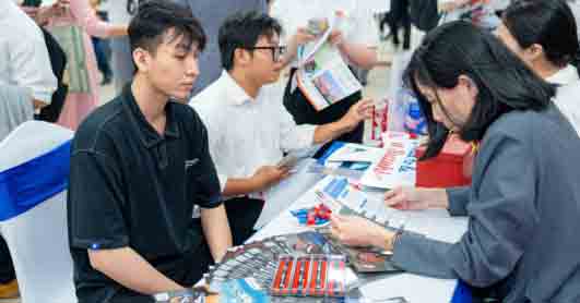 یک‌سوم متقاضیان استخدام مورد تعرض قرار می‌گیرند!