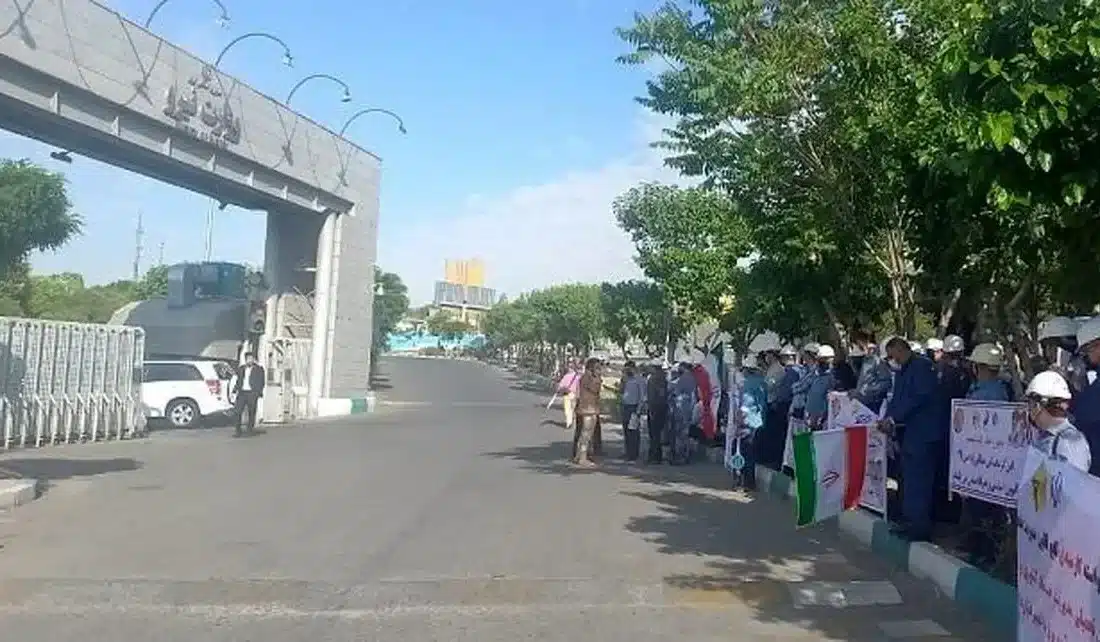 تجمع کارمندان برق و آب منطقهای برای تبدیل وضعیت استخدامی