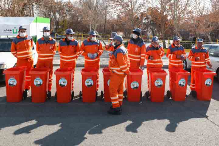 استخدام ۱۶ هزار پاکبان برای رفع کمبود نیروی نظافت در تهران