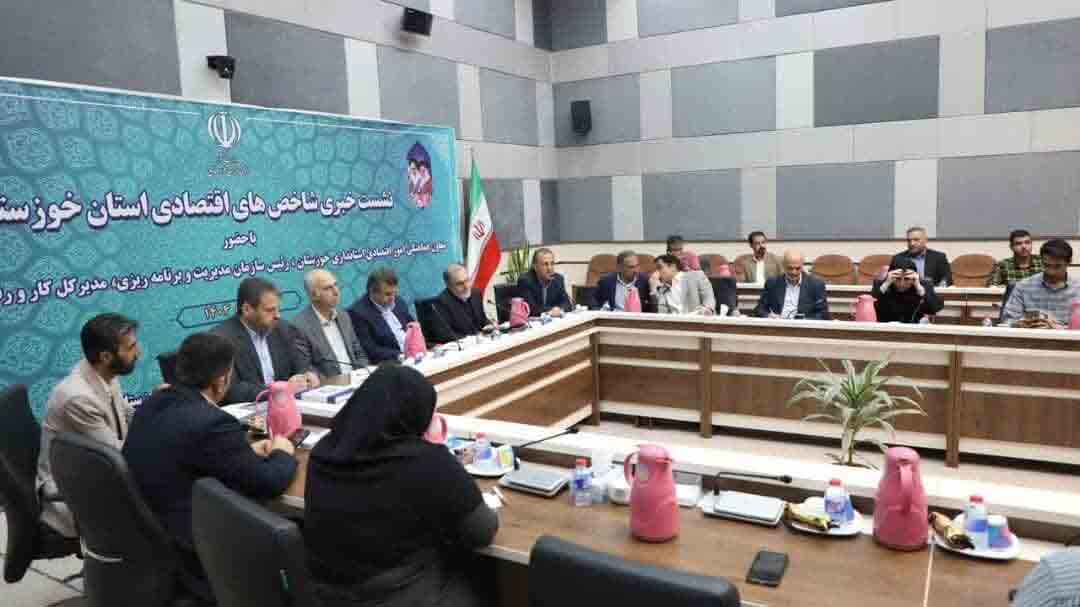 چرخه اقتصاد خوزستان سالانه ۱۸ هزار شغل ایجاد میکند