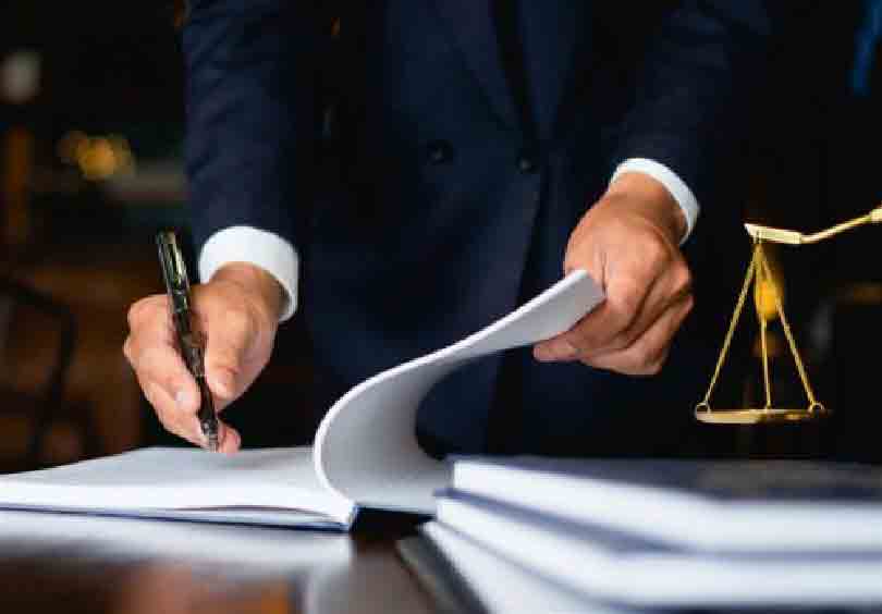 فراخوان جذب همکاریهای حرفهای در حوزههای تخصصی حقوقی در اداره معاضدت قضایی کانون وکلای مرکز