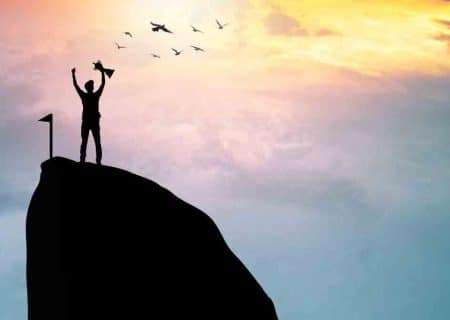 سبک زندگی افراد موفق: نقشه راهی برای رشد فردی و حرفه‌ای