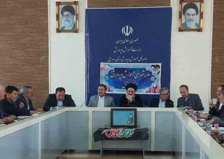 عضو کمیسیون آموزش مجلس: ۱۶ هزار معلم رد صلاحیت شده بکار بازگشتند